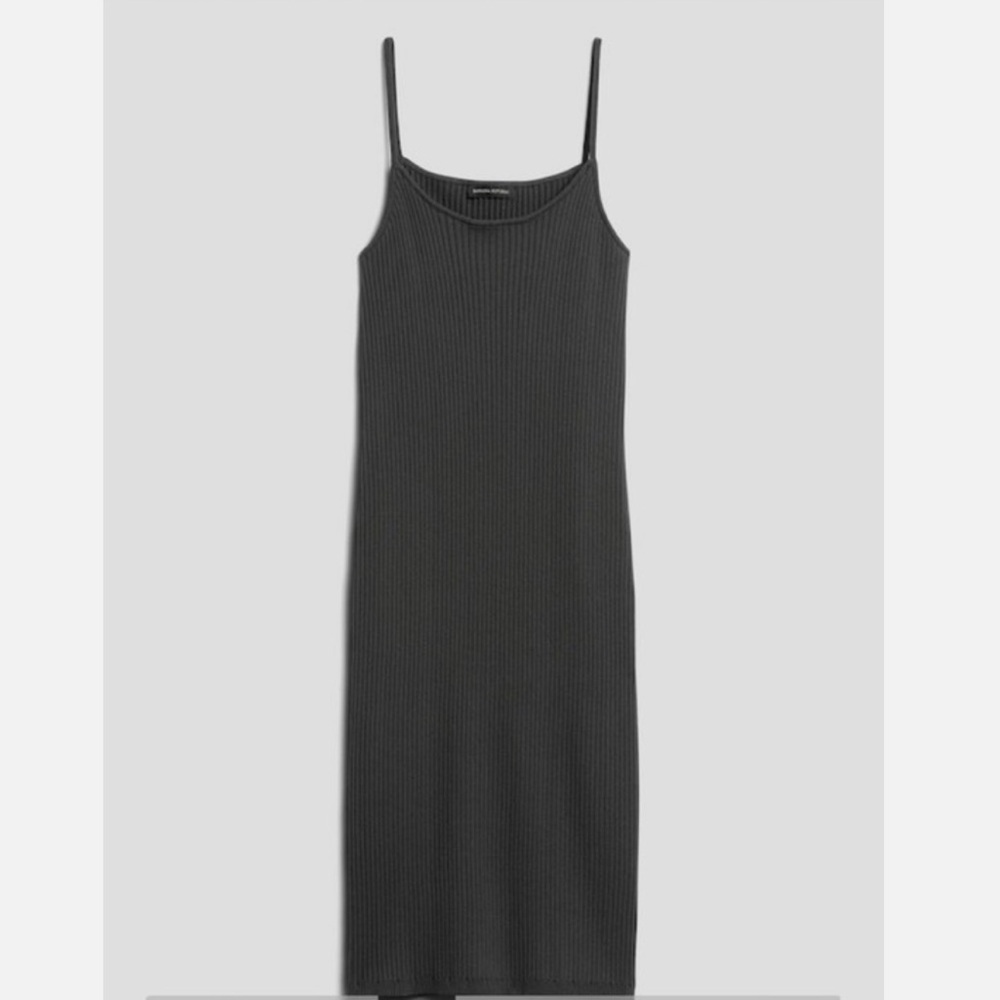 Banana Republic UV Resistant Sweater Ribbed Charcoal Gray Midi Dress